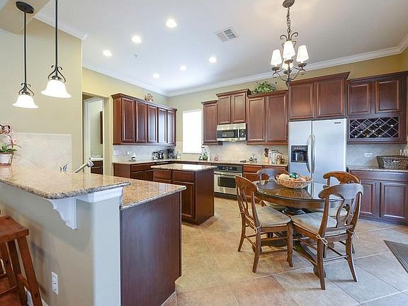 5th image of 5176 Fenwood Ln