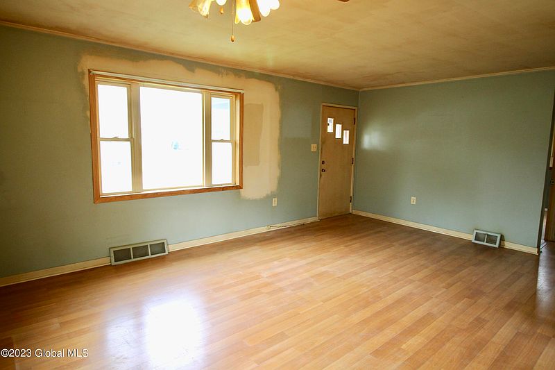 2nd image of 69 Harrison Avenue