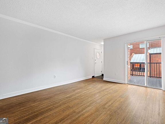 5th image of 383 Ralph McGill Blvd NE APT J