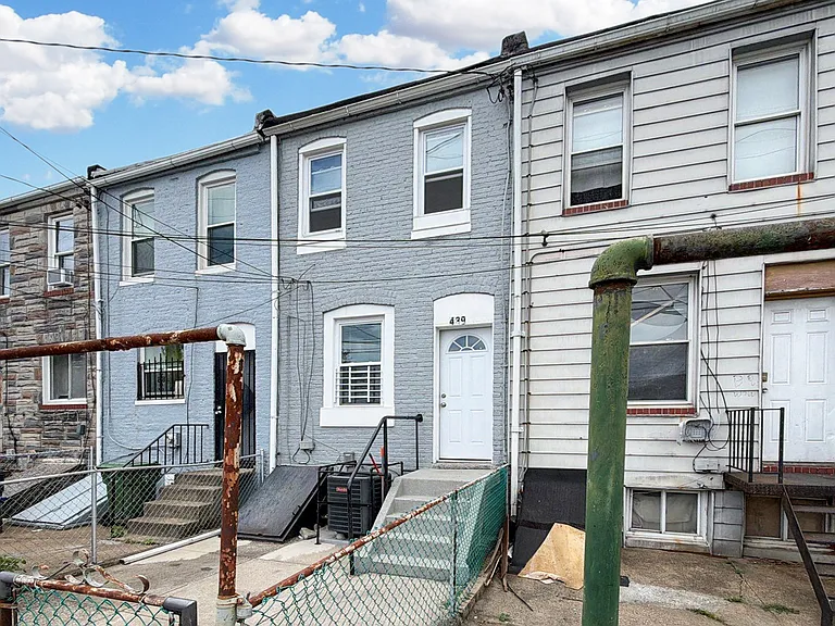 439 N Robinson St #TOWNHOUSE — Photo 16