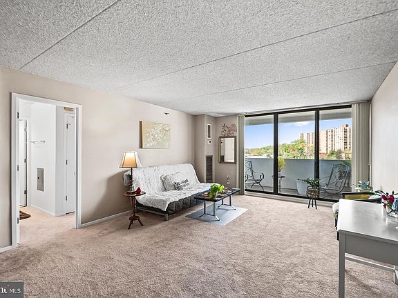 4th image of 5911 Edsall Rd APT 608