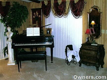 Living Room 3