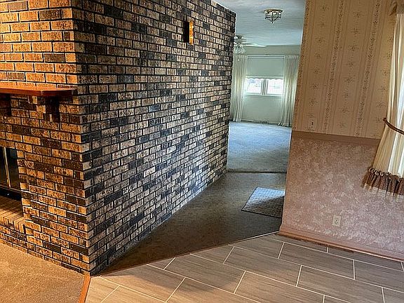 Entry Way 