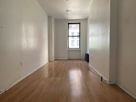 2nd image of 163 E 33rd St APT 3