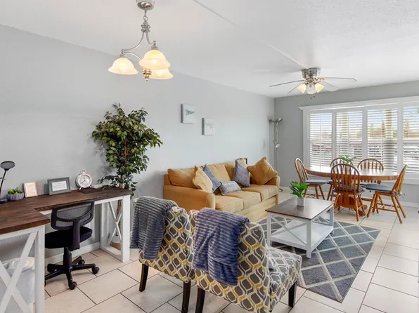 130 S Padre Blvd #213, South Padre Island, TX 78597