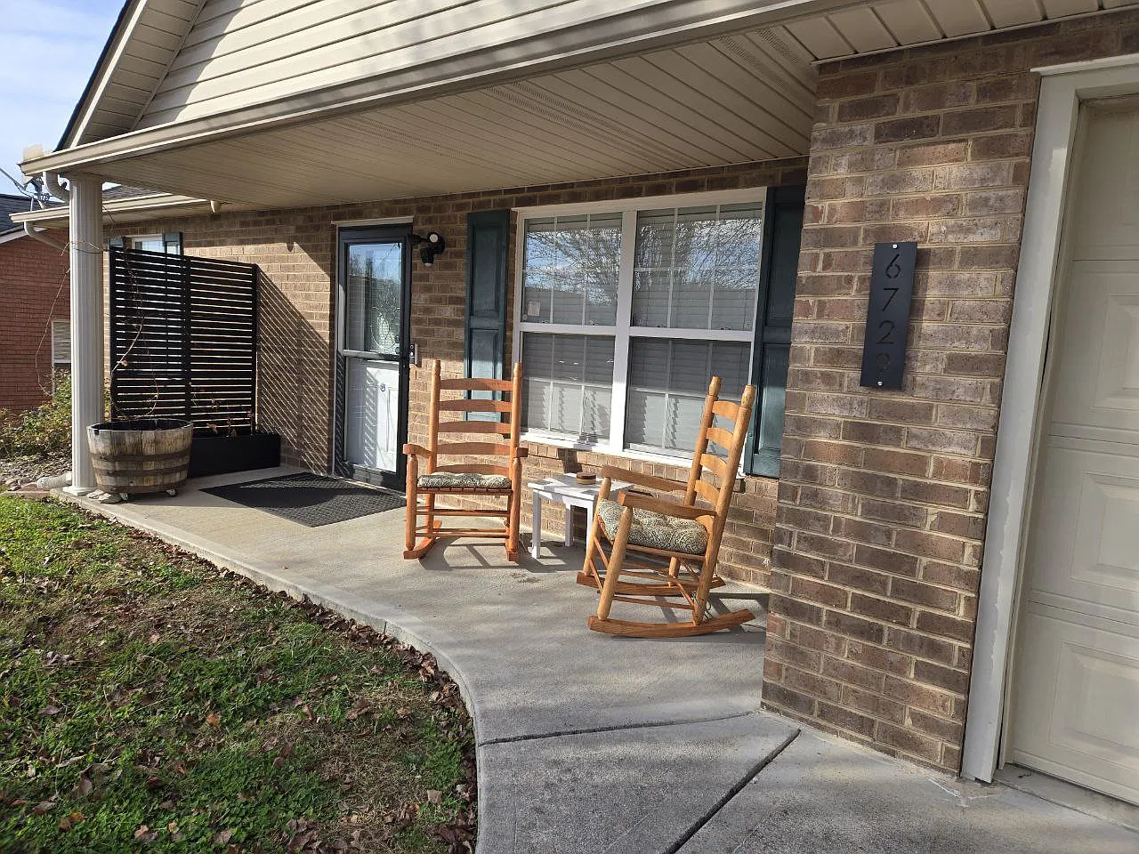 6729 Casa Bella Dr — Photo 1