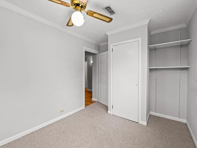 119 Newberry Cir — Photo 23