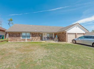 7125 Woodridge Ave, Oklahoma City, OK 73132
