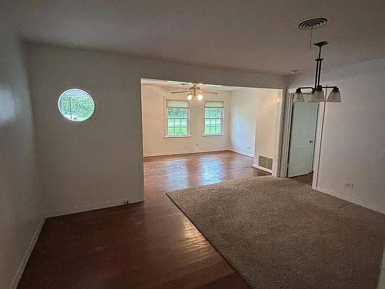 1705 Lotus Ln — Photo 5