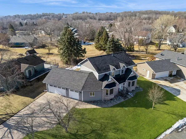 1339 Madison St, Hastings, MN 55033