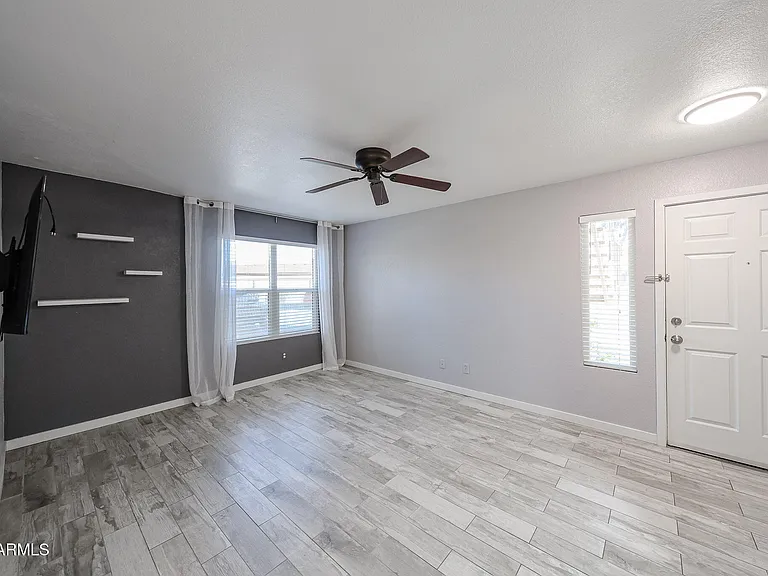 8787 E Mountain View Rd #1101 — Photo 3