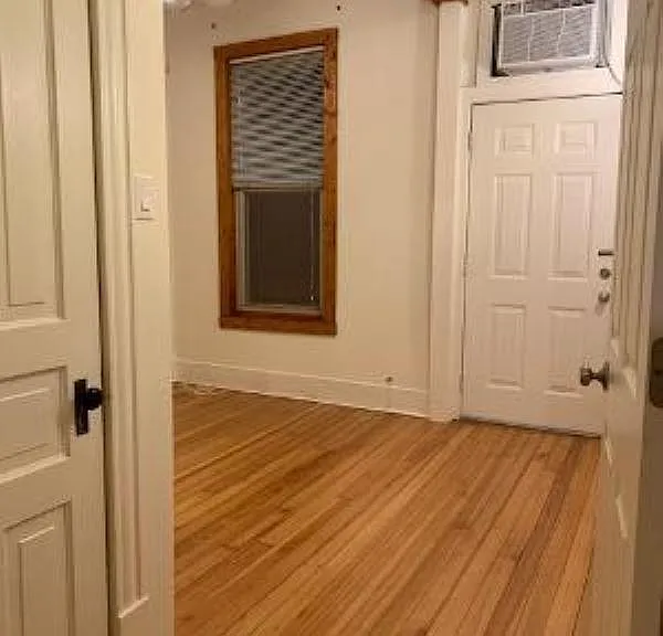 1951 N Bissell St #3R — Photo 6