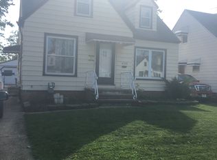 4105 Liggett Dr, Parma, OH