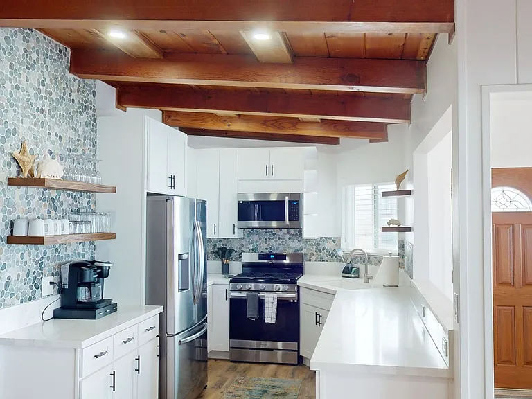 1480 Seacoast Dr #A — Photo 8