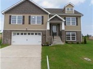 1145 Ishee Dr, Clarksville, TN 37042