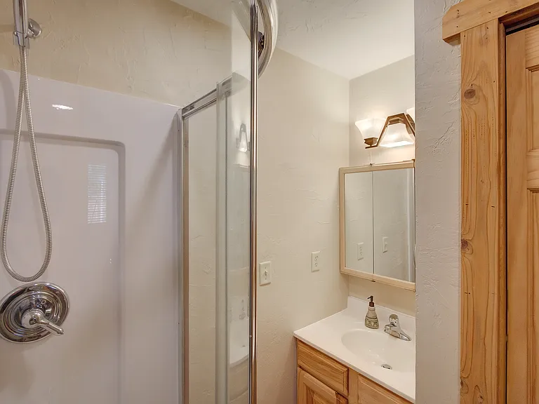 Full bathroom on lower level