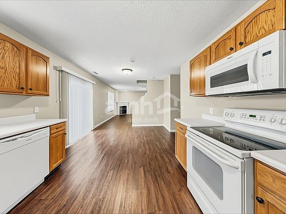 4th image of 11122 Corsair Pl