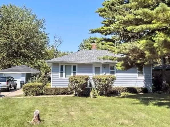 3230 Gideon Ave, Zion, IL 60099