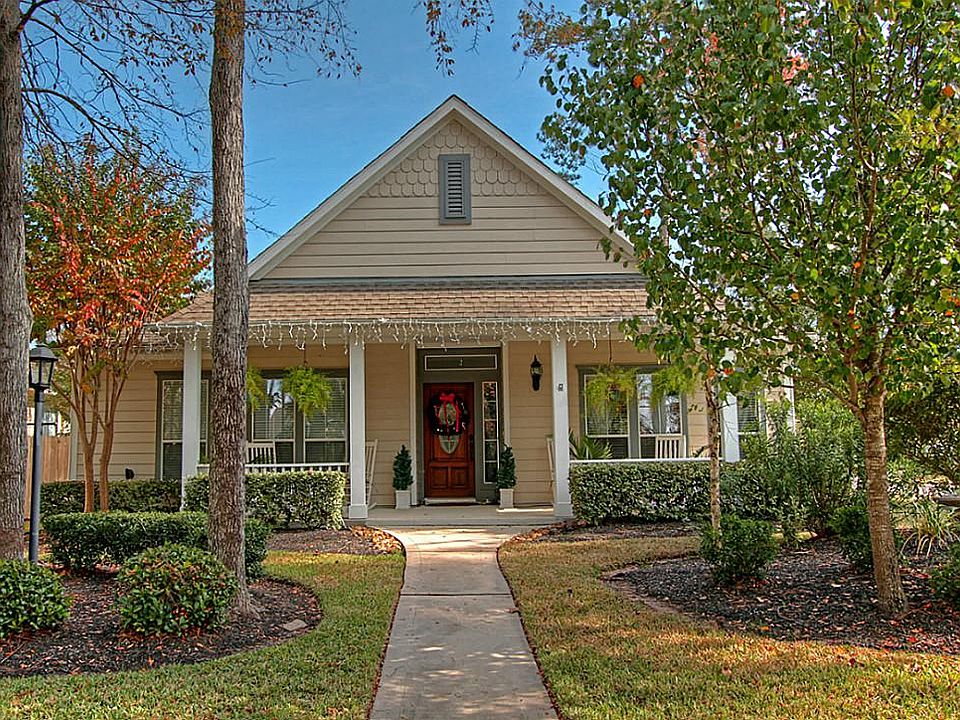 Welcome to 2 E Bonny Branch, a 1 story, 3 bedroom home in the neighborhood Bonny Branch in the Villa