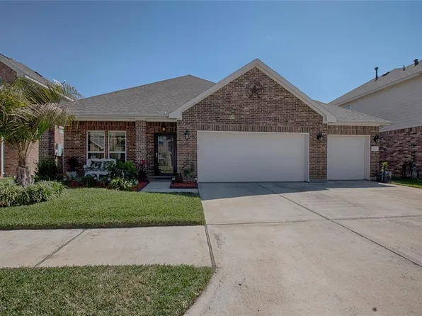 2013 Troon Dr, La Porte, TX 77571