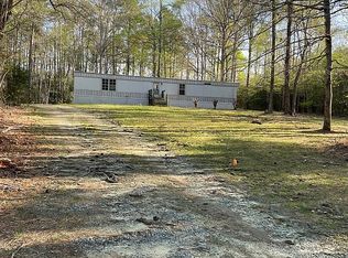 4599 Glenns Rd, Gloucester, VA 23061