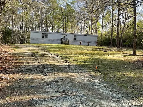 4599 Glenns Rd, Gloucester, VA 23061