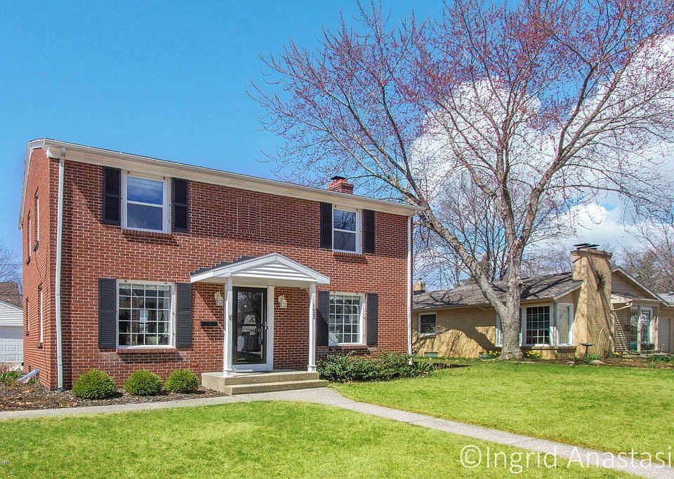 1st image of 1023 San Juan Dr SE