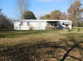 266 Clyde Vickers Rd, Estill Springs, TN 37330