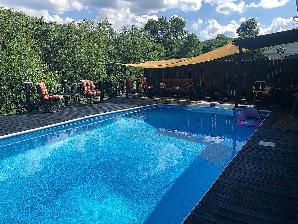 2nd image of 3730 Crede Dr