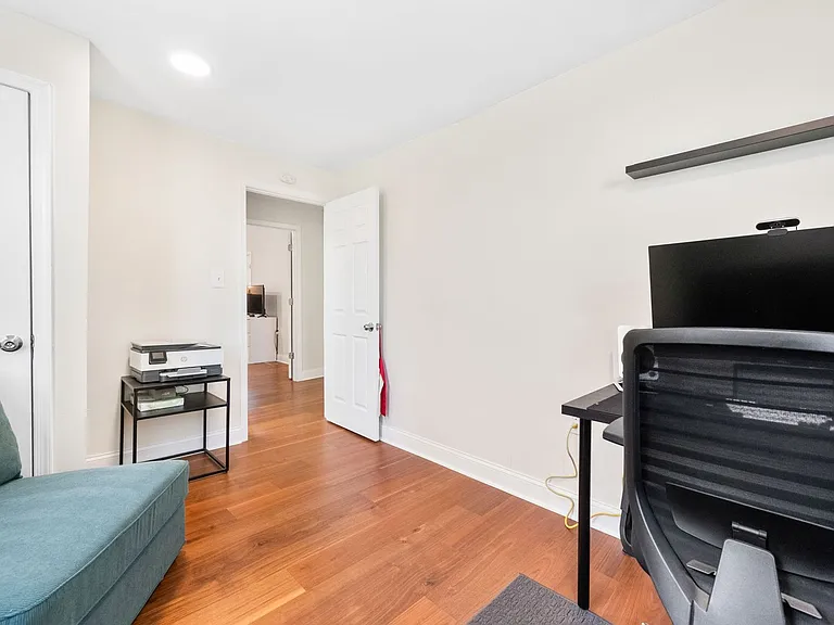 4230 Edson Pl NE — Photo 12