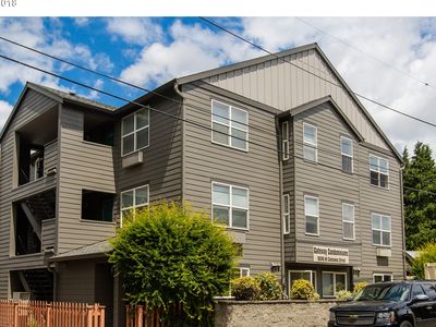 10345 NE Clackamas St APT 18, Portland, OR, 97220
