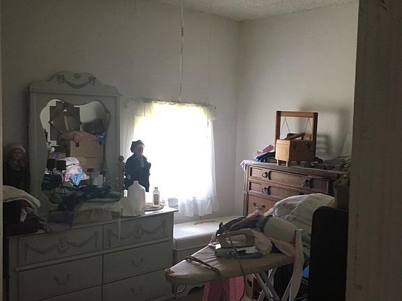 3rd image of 2906 N Fm 1729