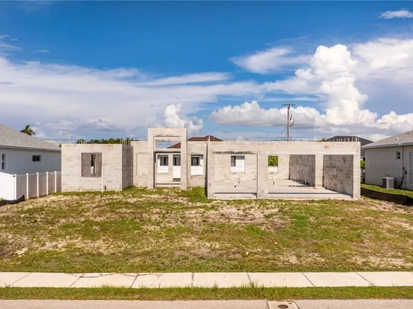 428 SW 28th Ave, Cape Coral, FL 33991