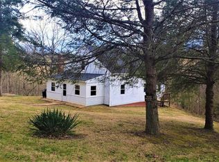 24 Mateer Rd, Lexington, VA 24450