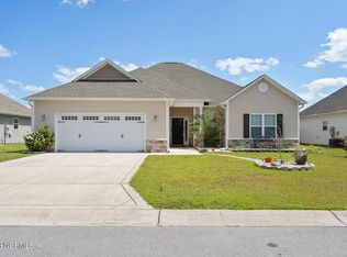 211 Sailor St, Sneads Ferry, NC 28460