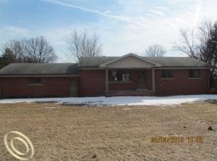 37460 28 Mile Rd, Lenox, MI 48048