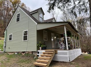 1571 Fitzpatrick Dr, Huntington, WV 25701