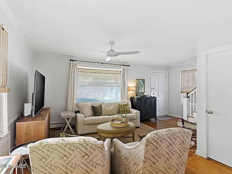 526 W End Ave — Photo 4