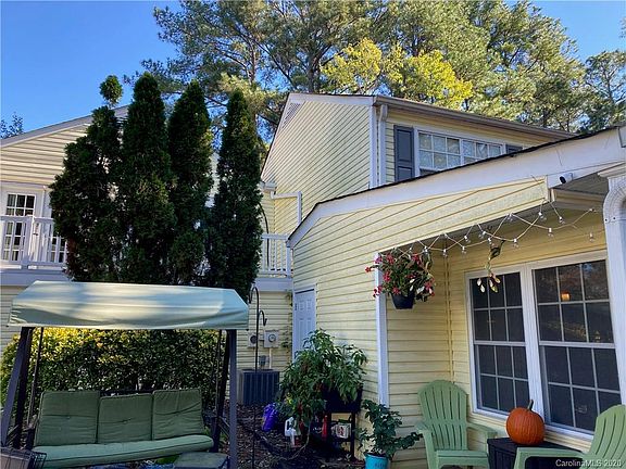4th image of 8531 Castle Pine Ct