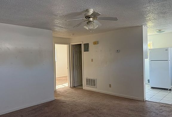3rd image of 2115 27th Avenue Dr NE #4