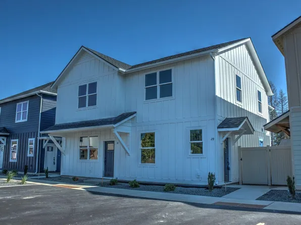 25 Potlatch Loop, Priest River, ID 83856