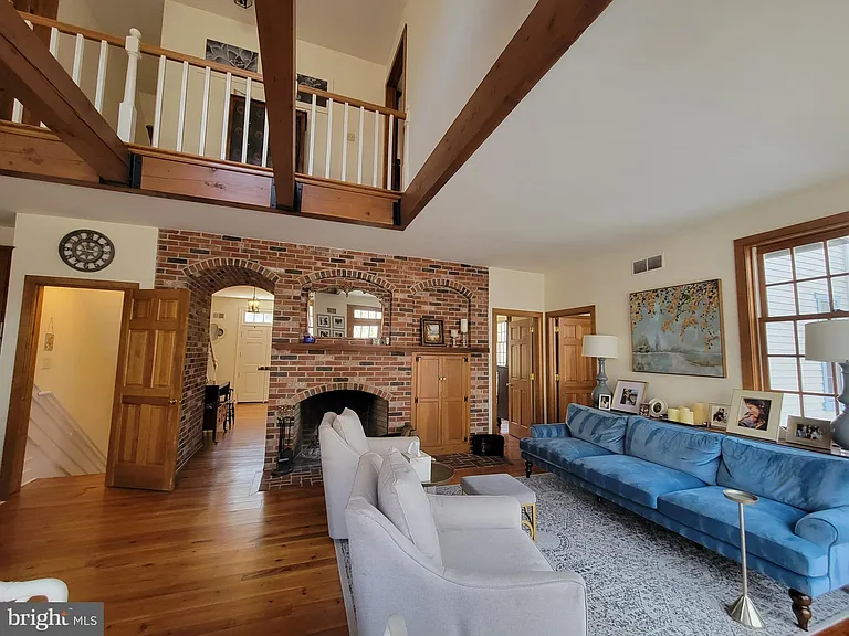 14 Barberry Ln — Photo 9