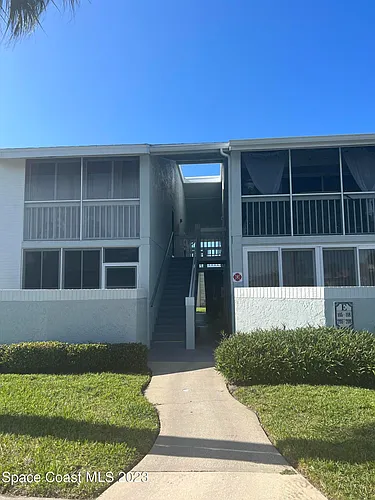 969 Sonesta Ave NE Photo 1