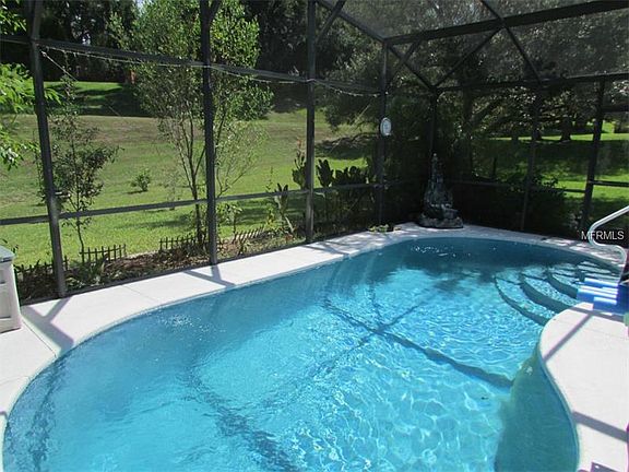 2nd image of 12401 Wedgefield Dr