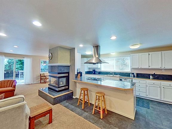 3rd image of 3421 75th Avenue NW