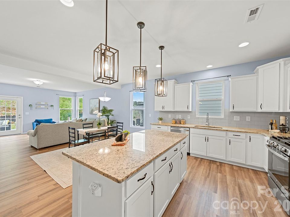 1st image of 3010 Eagle Ridge Ln