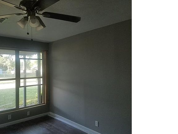 2nd image of 1132 SW 50th St