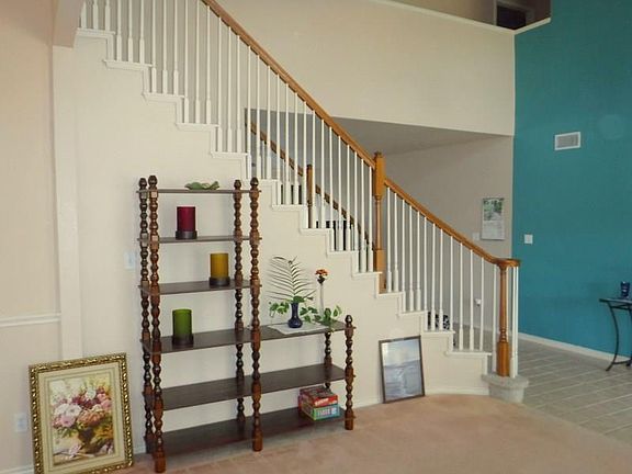 3rd image of 2742 Kingswood Blvd