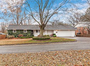 809 E Peel St, Fayetteville, AR 72703