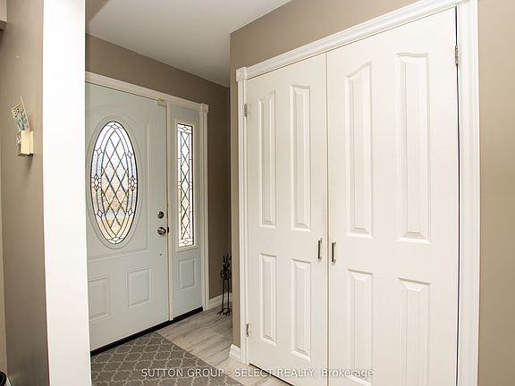 5th image of 716 Monsarrat Ave